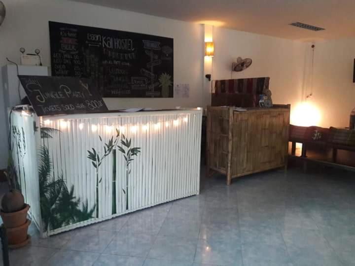 Baan Kai Hostel Baan Khai Zewnętrze zdjęcie